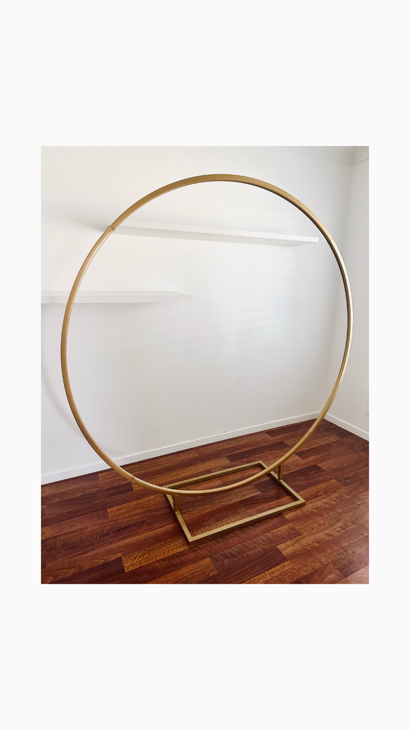 Gold Circle Arbour