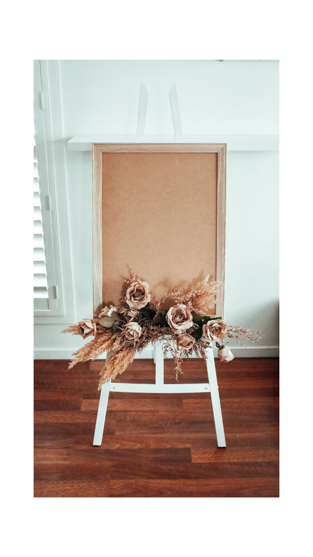 Easel - White Display Frame